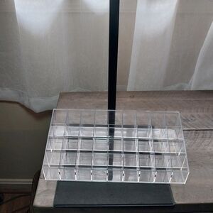 36 Lipstick Holder